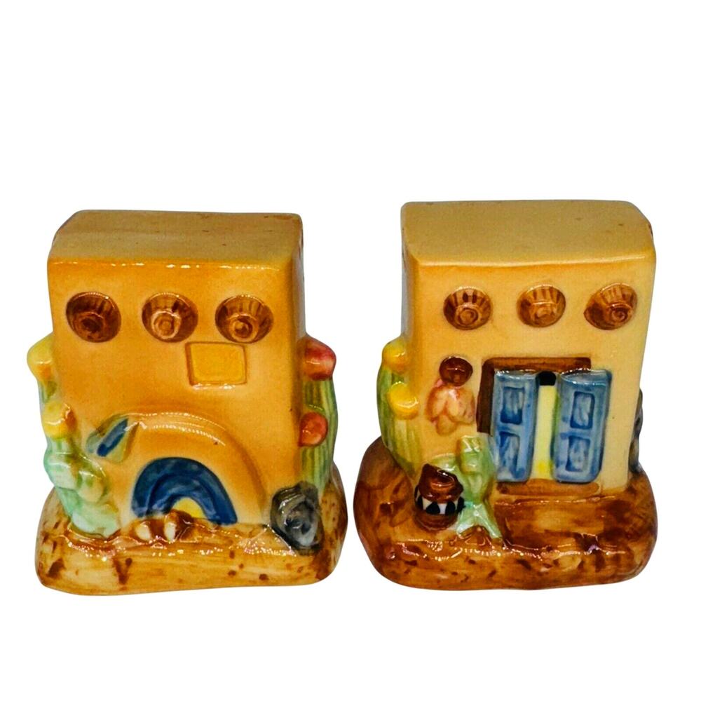 Vintage Adobe Pueblo House Salt And Pepper Shakers Southwestern Santa Fe Aztec N